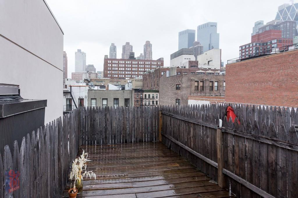 Apartment for rent at 437 W 53rd St, New York, NY 10019