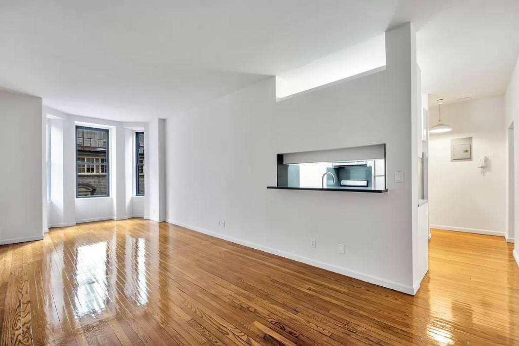 Apartment for rent at 121 Madison Ave #2G, New York, NY 10016