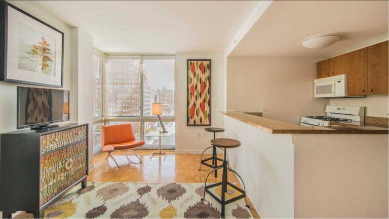 Apartment for rent at 475 9th Ave #7V, New York, NY 10018