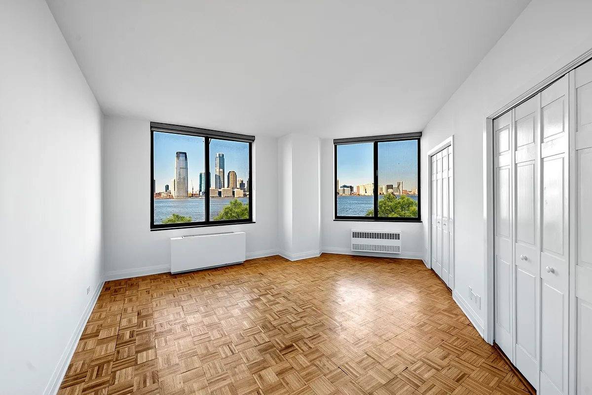 Apartment for rent at 99 Battery Place #16L, New York, NY 10280