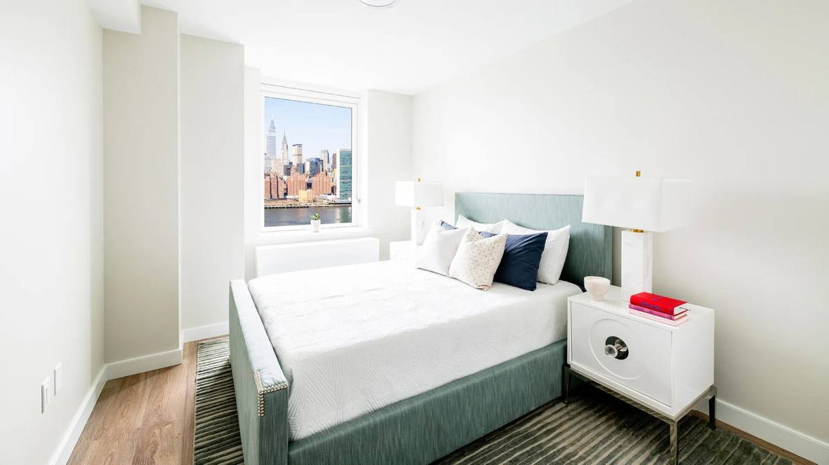 Apartment for rent at 4540 Center Blvd #3411, Long Island City, NY 11109