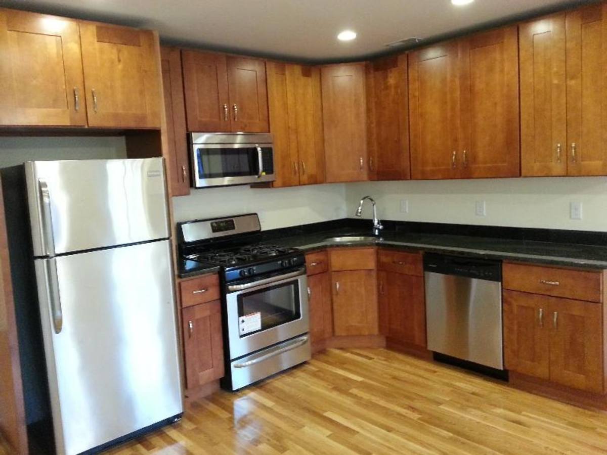Townhouse for rent at 84 Linden St #293, Allston, MA 02134