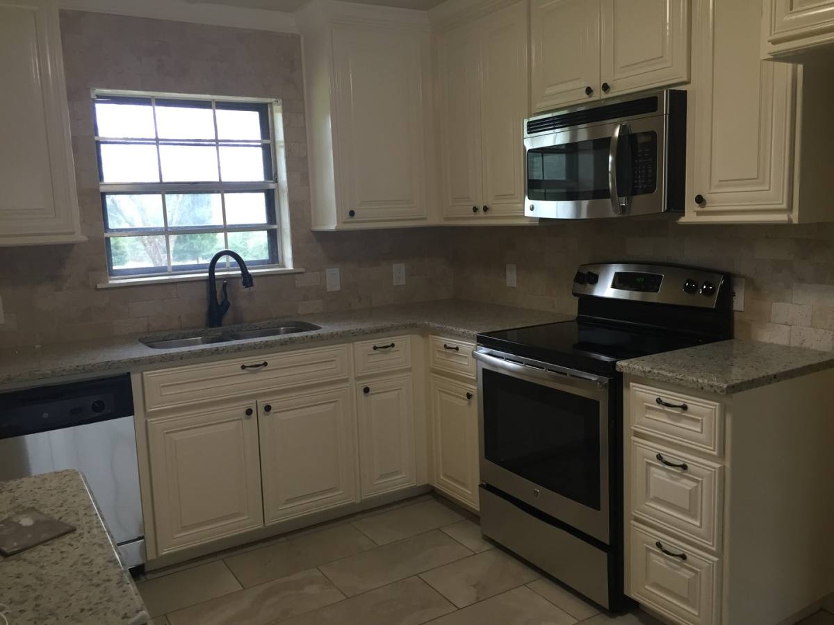 House for rent at 2828 Lafamo, Longview, TX 75605