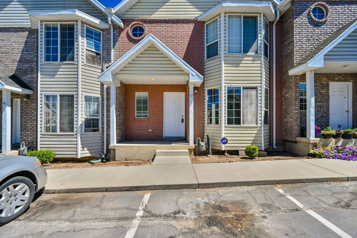 Townhouse for rent at 2046 S California Ave, Provo, UT 84606