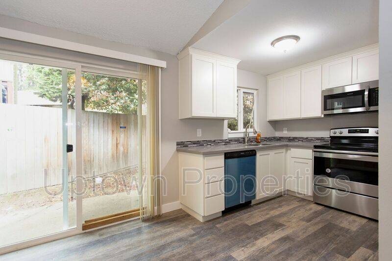 Apartment for rent at 19737 SW 68th, Tualatin, OR 97062