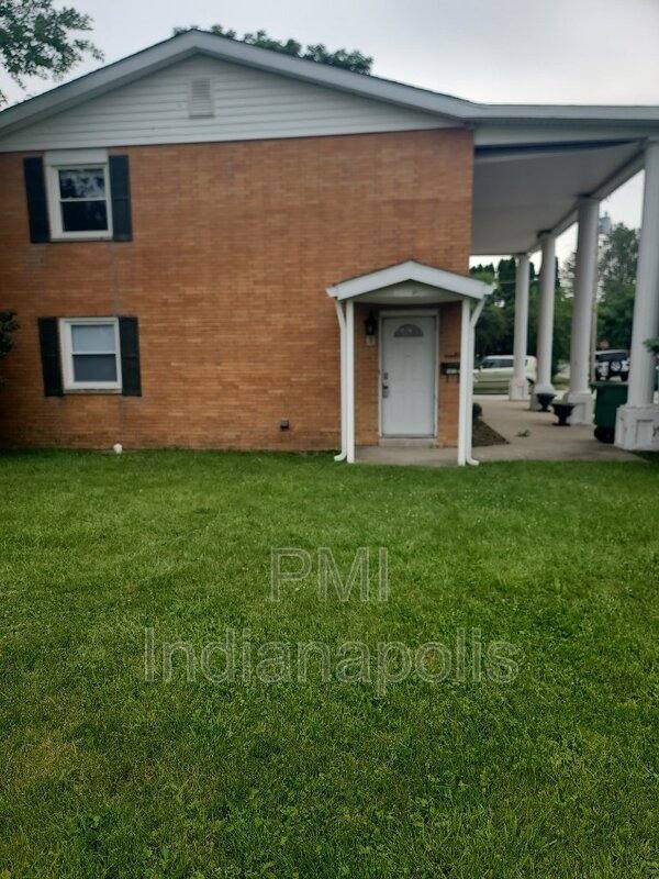 Apartment for rent at 1902 Rosemont Ave #B, New Castle, IN 47362