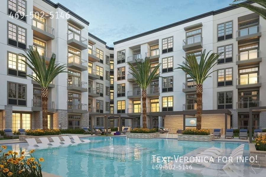 Apartment for rent at 1251 Sawyer St, Houston, TX 77007