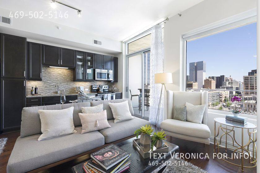 Apartment for rent at 301 Brazos St, Austin, TX 78701
