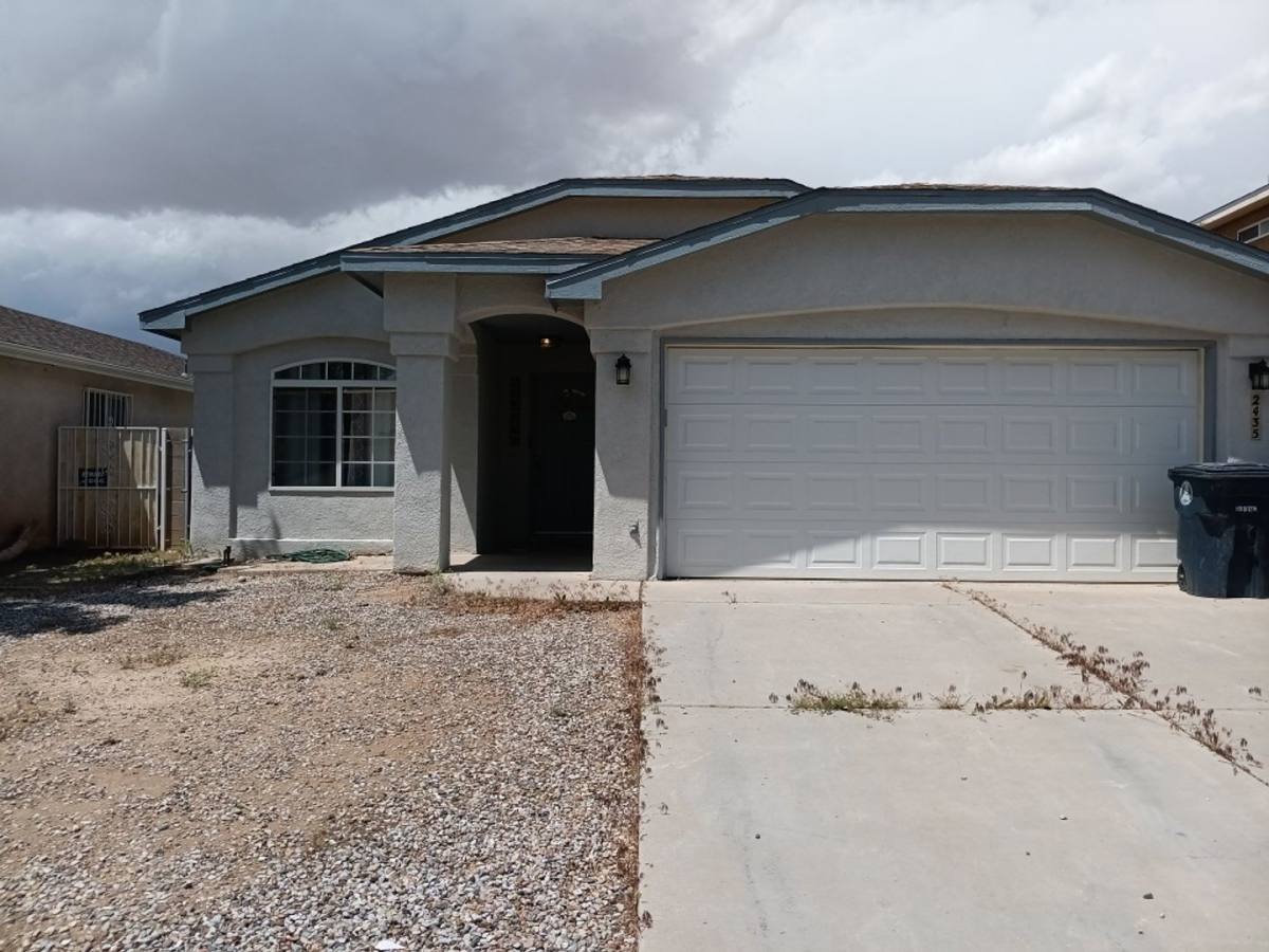 2435 Brackley Dr NW, Albuquerque, NM 87120