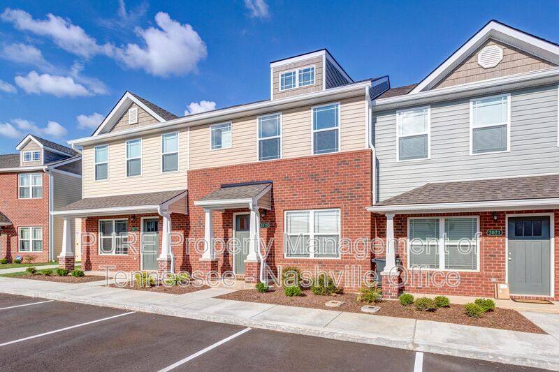 Townhouse for rent at 2019 Blossom Run, Spring Hill, TN 37174