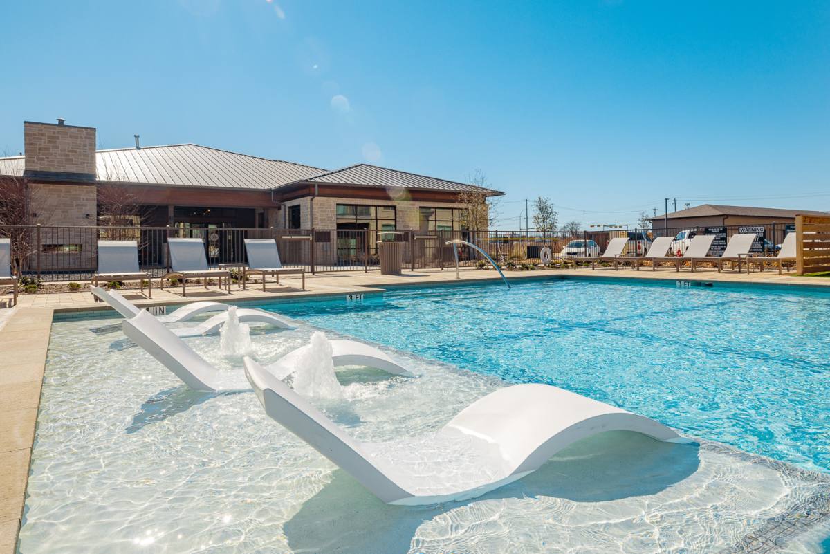Apartment for rent at 601 E Farm To Market Rd, Austin, TX 78748