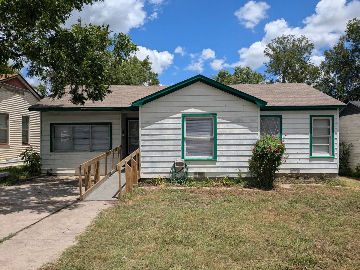 House for rent at 1809 S 3rd, Temple, TX 76504
