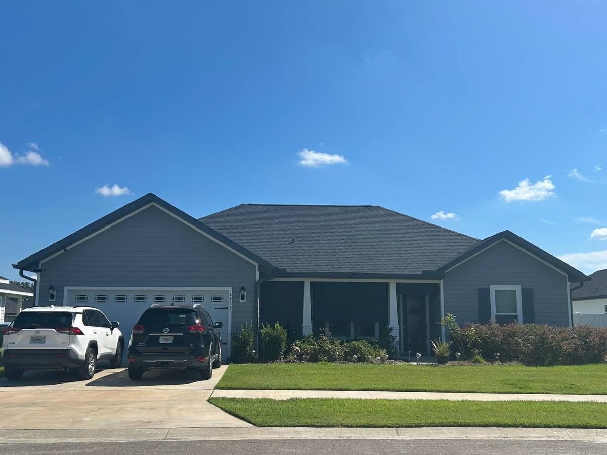 House for rent at 2153 SW 246th Dr, Newberry, FL 32669
