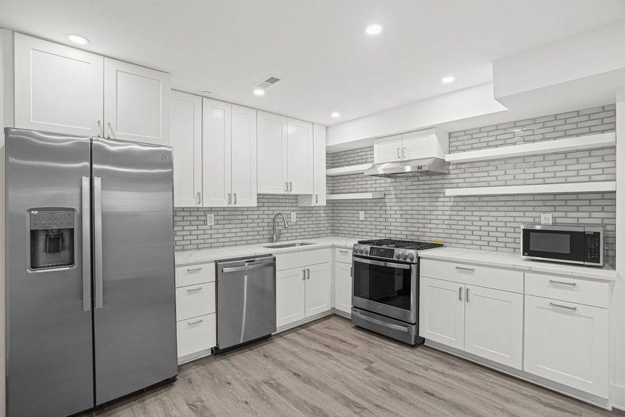 House for rent at 1814 Ingleside Terrace NW #B, Washington, DC 20010