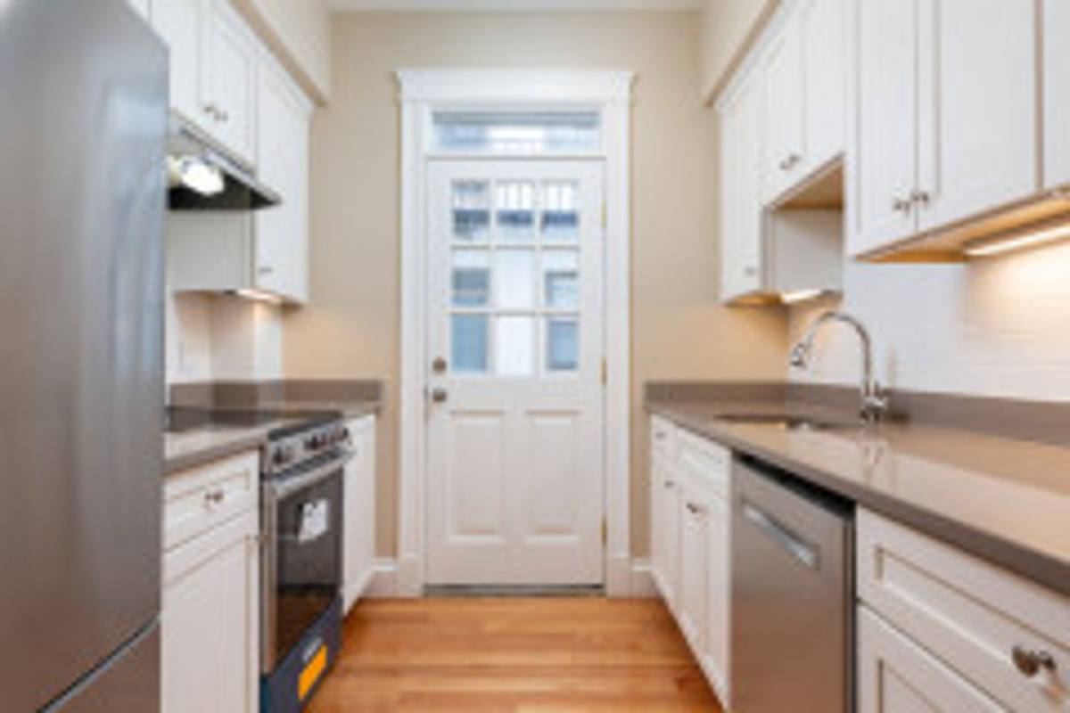 Apartment for rent at 156 Charlesgate E, Boston, MA 02215