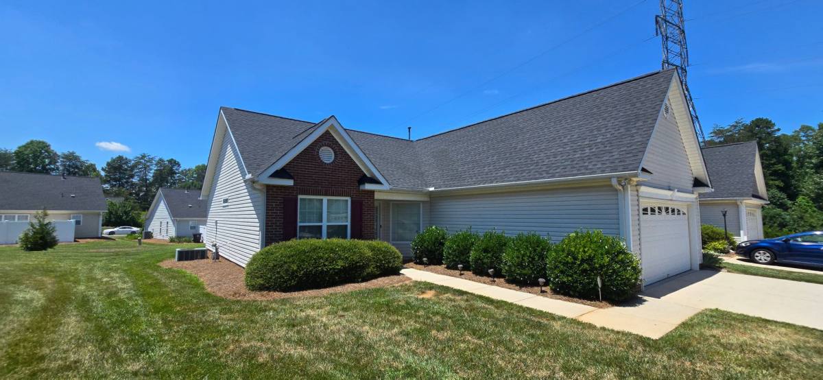 House for rent at 3926 Parkview Court, Winston Salem, NC 27127