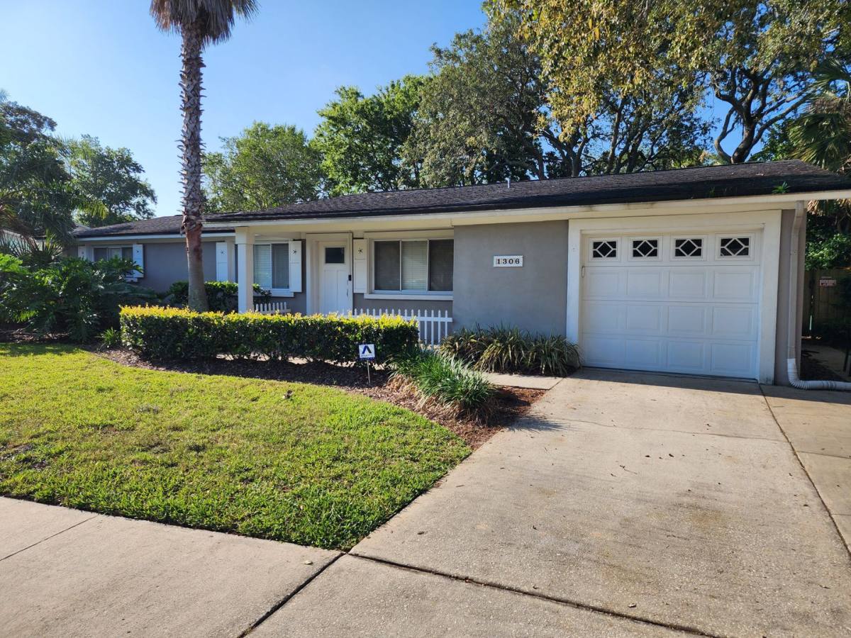 House for rent at 1306 Osceola Ave, Jacksonville Beach, FL 32250