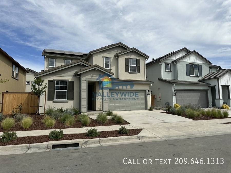 House for rent at 16027 Testarossa St, Lathrop, CA 95330
