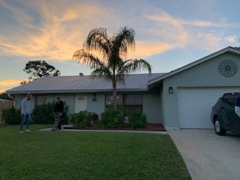 House for rent at 19945 Gardenia Dr, Jupiter, FL 33469