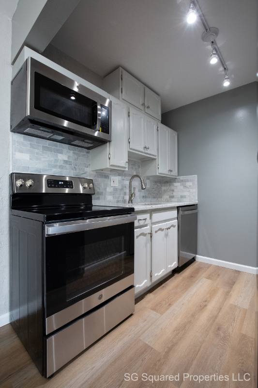 Condo for rent at 803 Plate St #210, Rochester, MI 48307