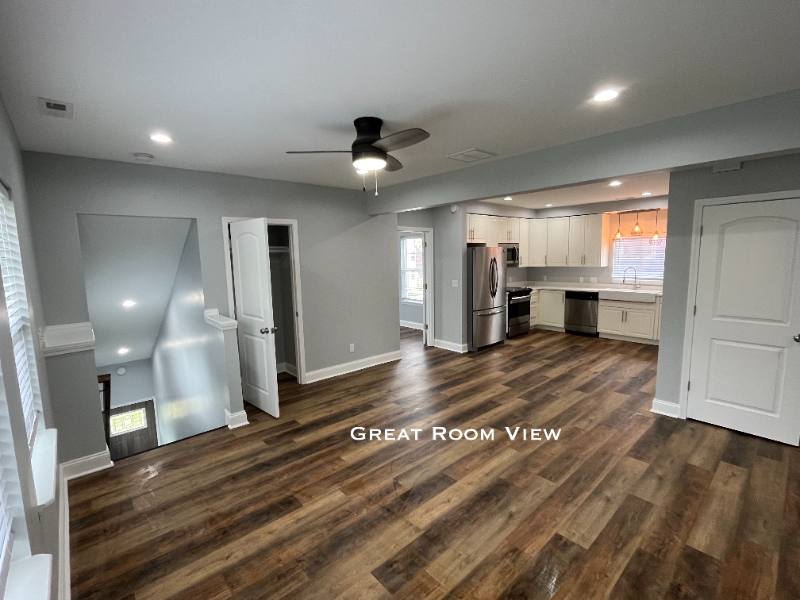 Apartment for rent at 1014 Villa Ave, Indianapolis, IN 46203