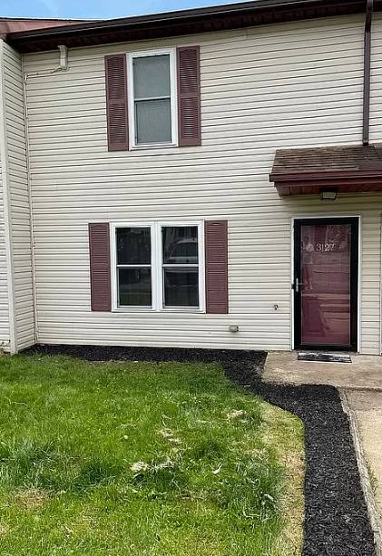 Townhouse for rent at 3127 Galaxy Rd, Dover, PA 17315