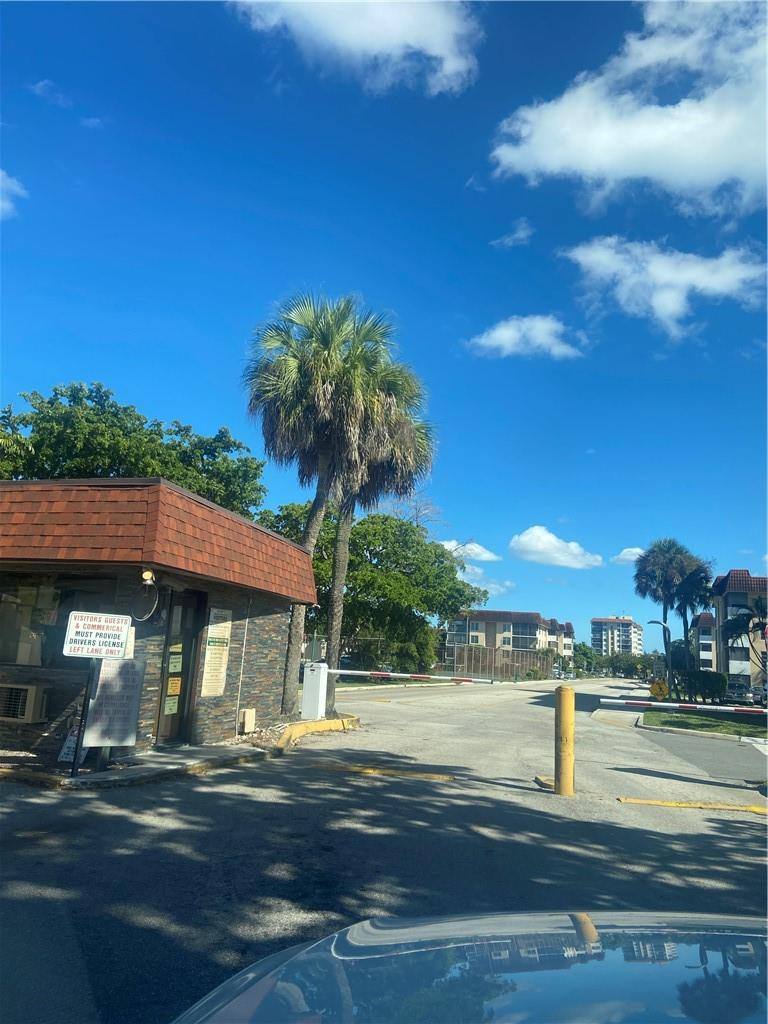 Condo for rent at 4174 Inverrary Dr #904, Fort Lauderdale, FL 33319