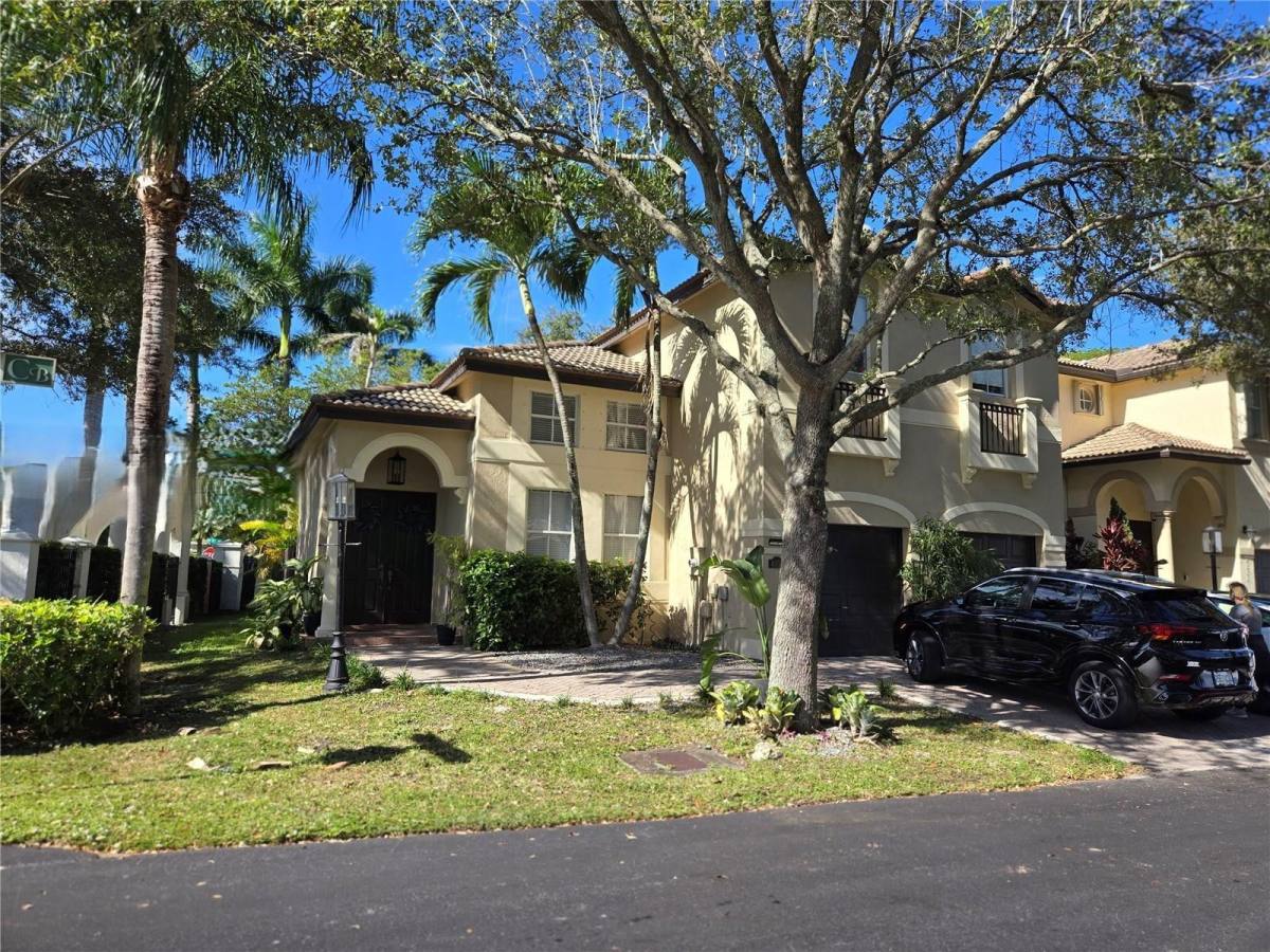 Townhouse for rent at 4874 NW 111th Court, Miami, FL 33178