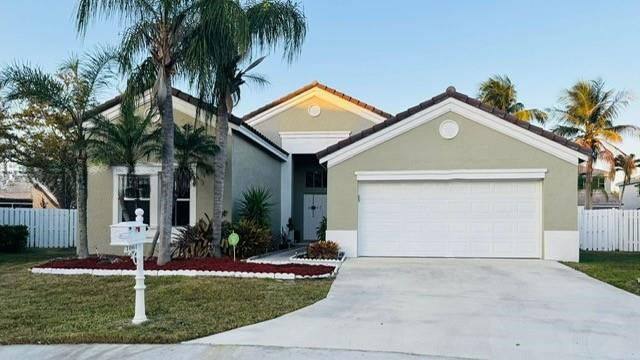 House for rent at 1064 Cedar Falls Dr, Fort Lauderdale, FL 33327