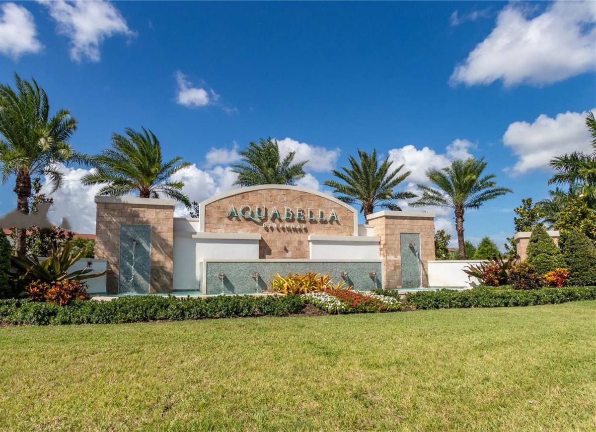 Townhouse for rent at 3228 W 114th Terrace, Hialeah, FL 33018