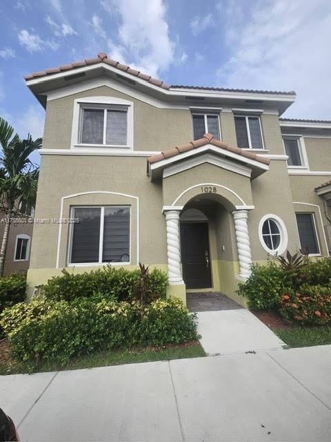 Townhouse for rent at 1028 SE 23rd Ave, Homestead, FL 33035