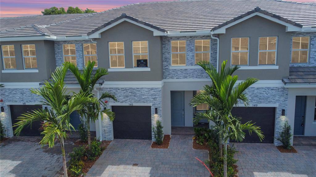 Townhouse for rent at 145 SW 170th Ave, Hollywood, FL 33027