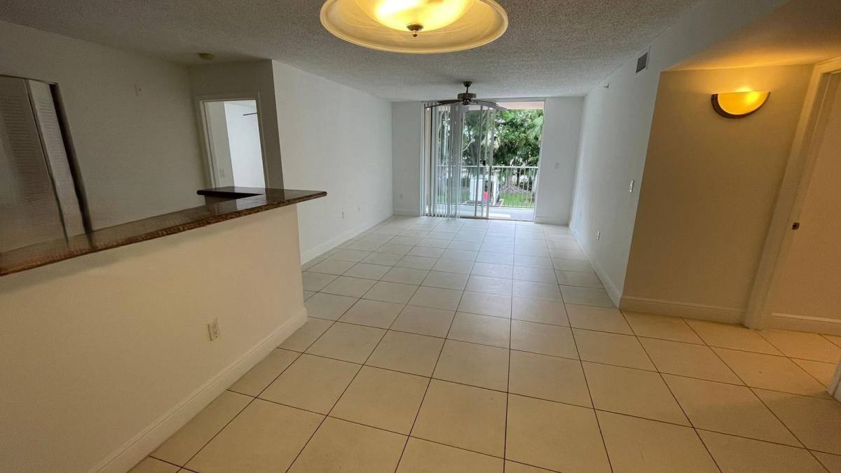 Apartment for rent at 12172 Standrews Place, Hollywood, FL 33025