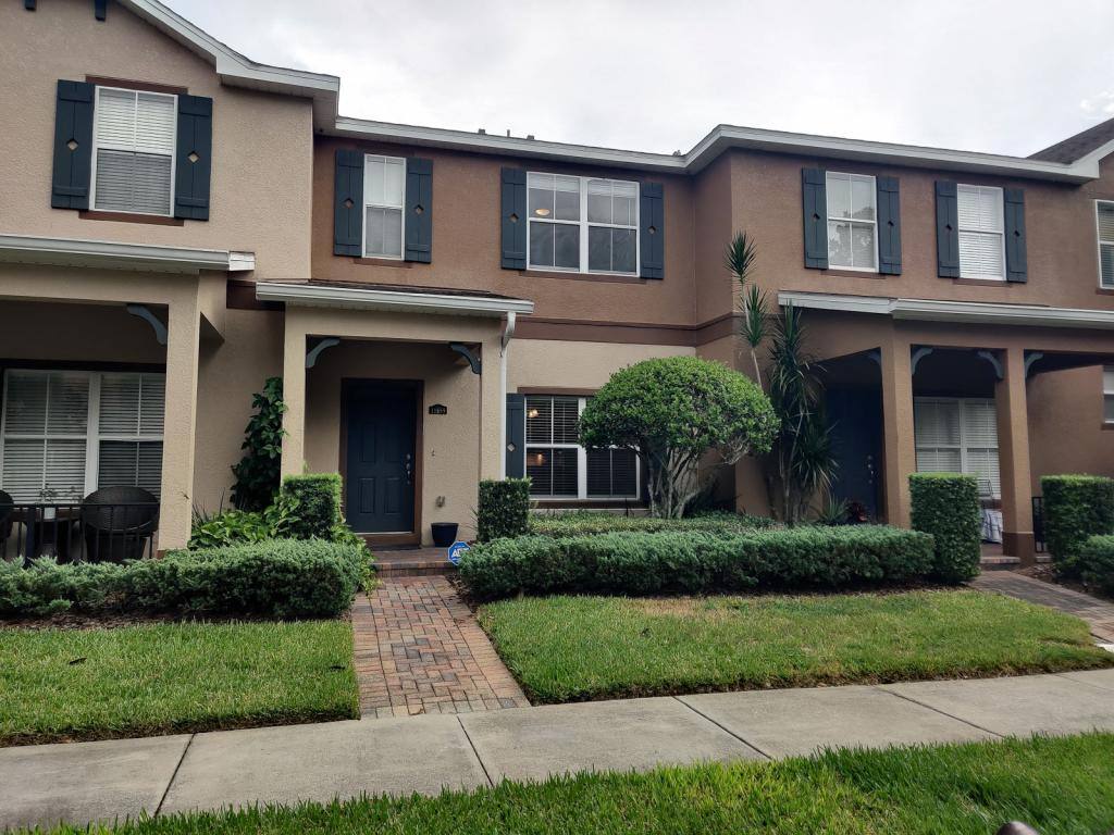 Townhouse for rent at 11855 Deer Path Way, Orlando, FL 32832