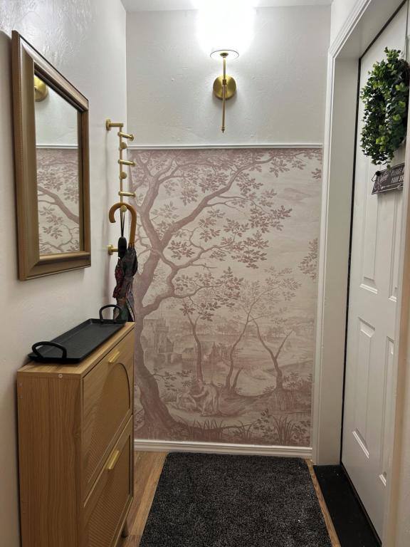 Apartment for rent at 417 N 10th St, Central Point, OR 97502