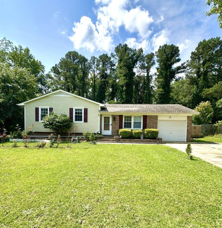 House for rent at 246 Azalea Dr, Spring Lake, NC 28390
