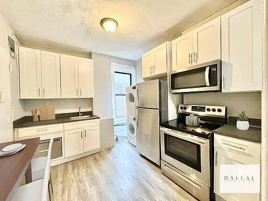 Apartment for rent at 436 W 52nd St #12, New York, NY 10019