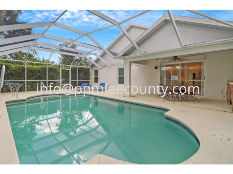 House for rent at 8794 Fawn Ridge Dr, Fort Myers, FL 33912