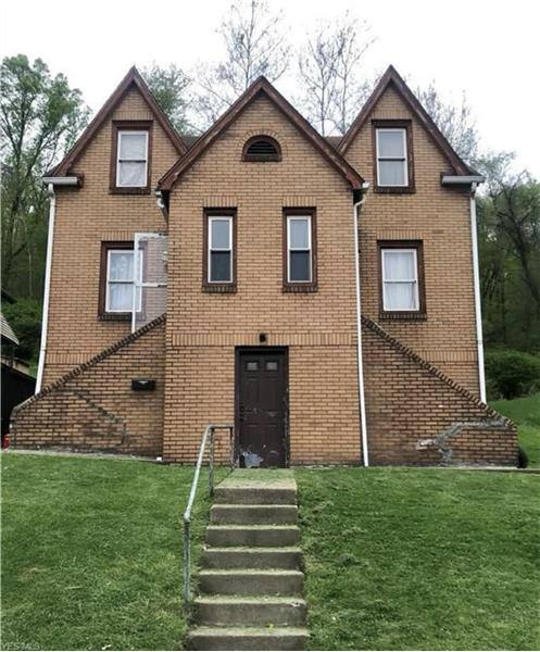 Apartment for rent at 3111 Elm St, Weirton, WV 26062