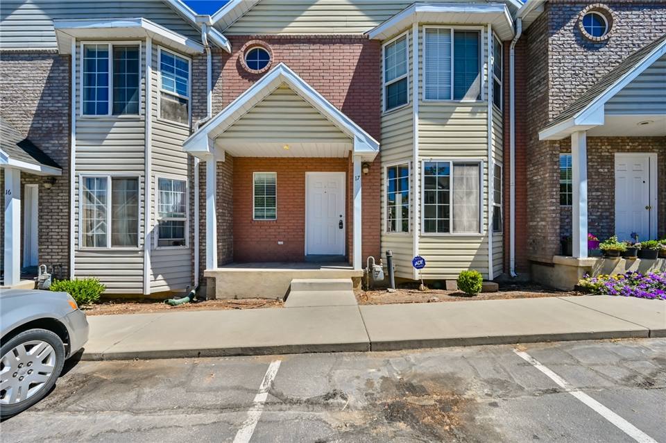 Townhouse for rent at 2046 California Ave #17, Provo, UT 84606