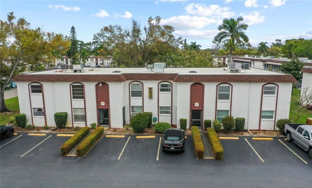 Condo for rent at 2828 Jackson St #N6, Fort Myers, FL 33901