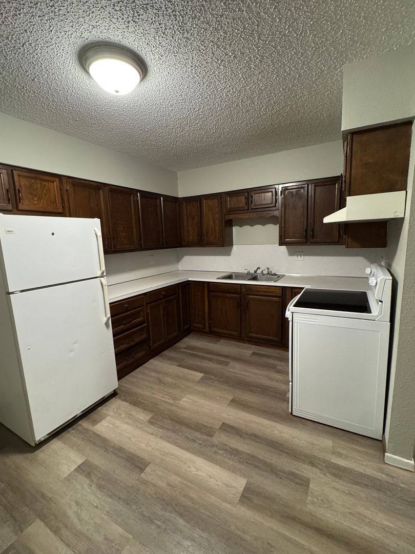 Apartment for rent at 305 E Expressway, Bismarck, ND 58504