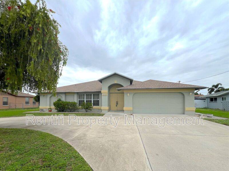 House for rent at 3529 SE 5th Ave, Cape Coral, FL 33904
