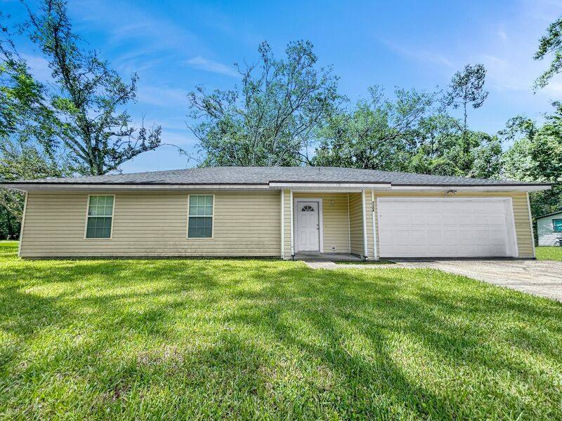 House for rent at 3124 Columbus Ave, Jacksonville, FL 32254