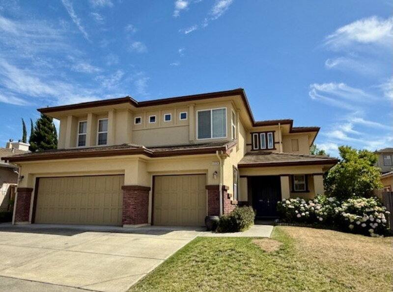 4338 The Masters Dr, Fairfield, CA 94533
