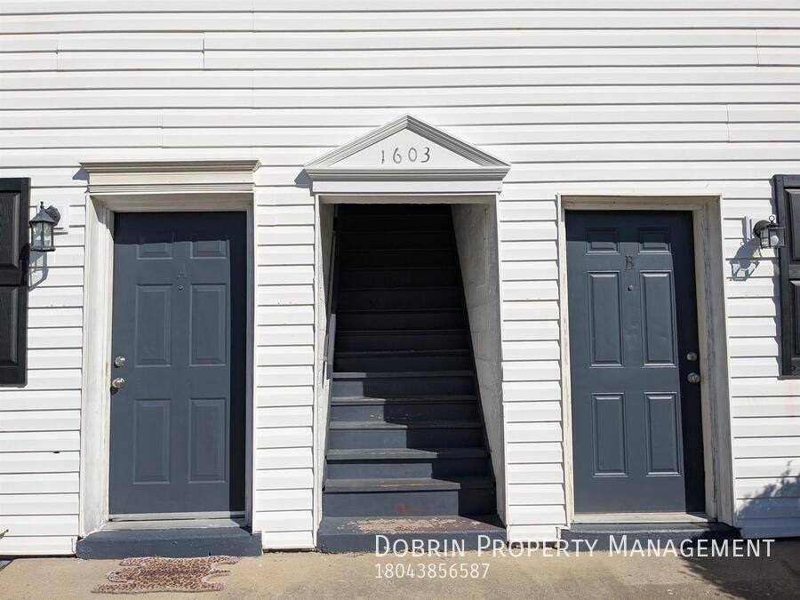 Apartment for rent at 1603 C Hickory St, Richmond, VA 23222
