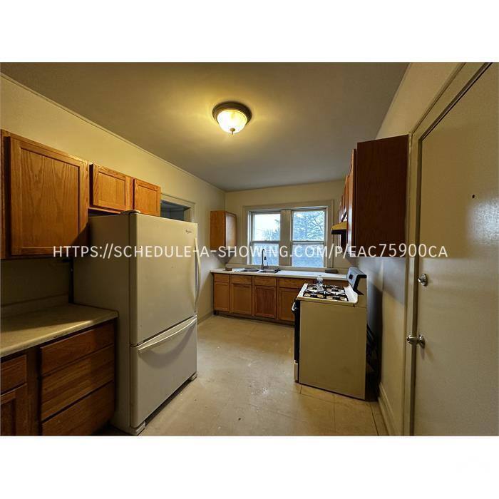 Apartment for rent at 1434 Park Ave #8, Chicago Heights, IL 60411