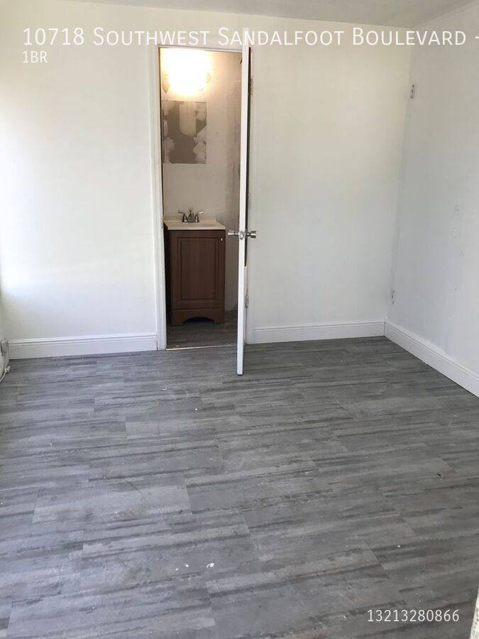 Apartment for rent at 10718 SW Sandalfoot Blvd #R3, Boca Raton, FL 33428