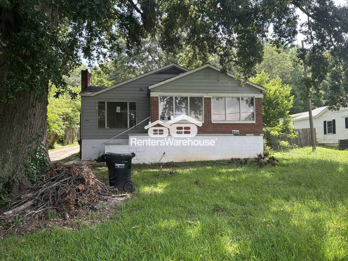 Townhouse for rent at 1433 Cherry Ave, Birmingham, AL 35214