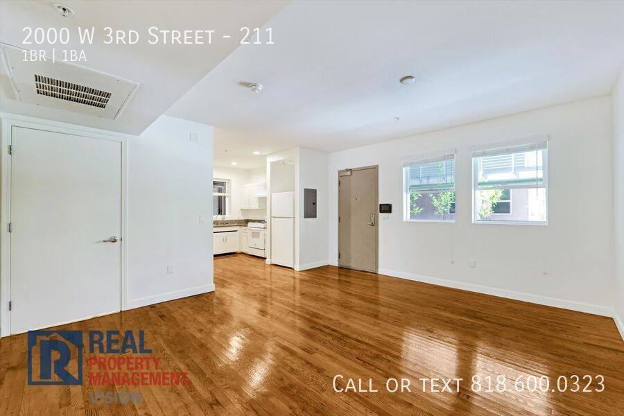 Apartment for rent at 2000 W 3rd St #211, Los Angeles, CA 90057
